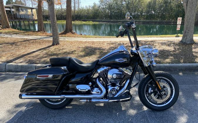 2014 Harley-Davidson® Road King® FLHR