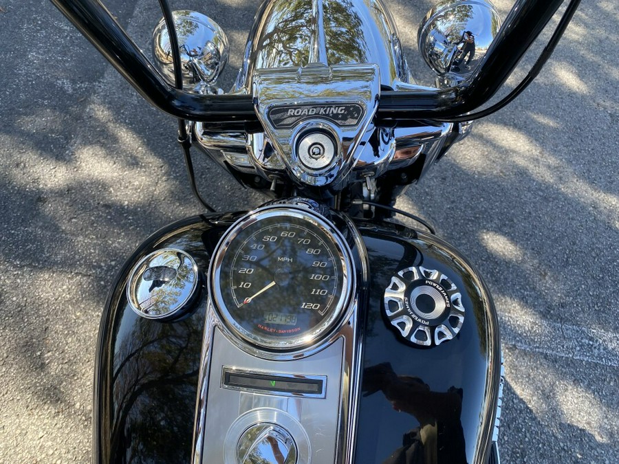 2014 Harley-Davidson® Road King® FLHR