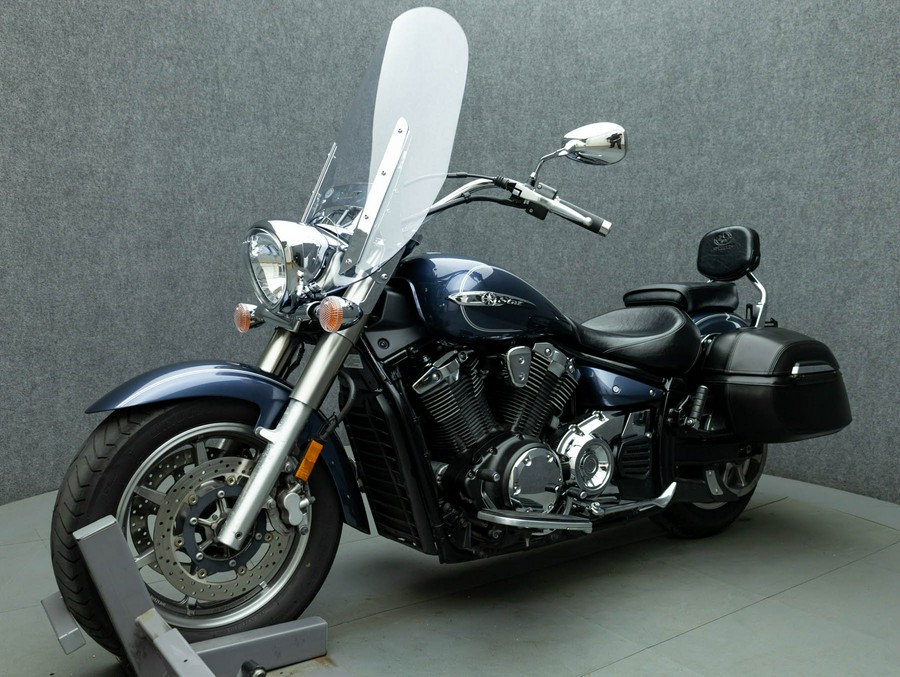 2015 YAMAHA XVS1300 VSTAR 1300 TOURER
