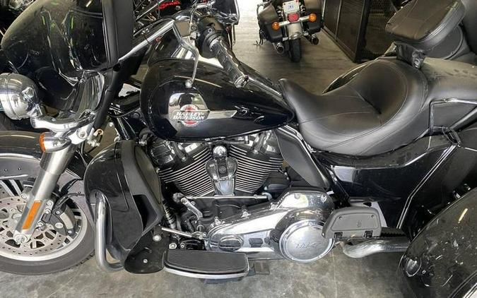 2022 Harley-Davidson® FLHTCUTG - Tri Glide® Ultra