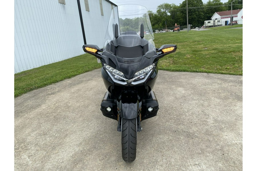 2023 Honda GOLDWING TOUR **LIKE NEW**