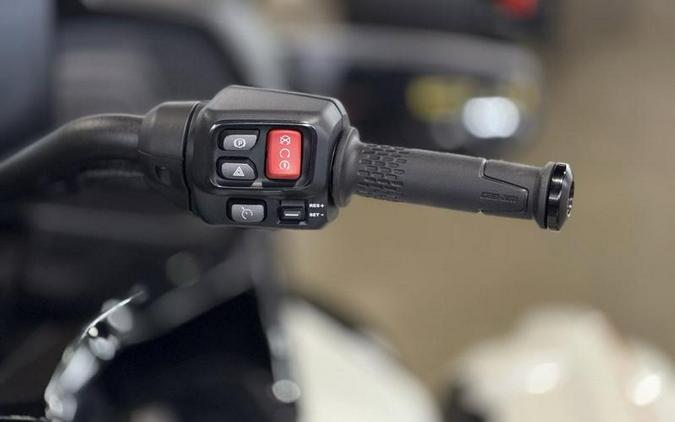 2025 Can-Am® Spyder F3-T Rotax 1330 ACE