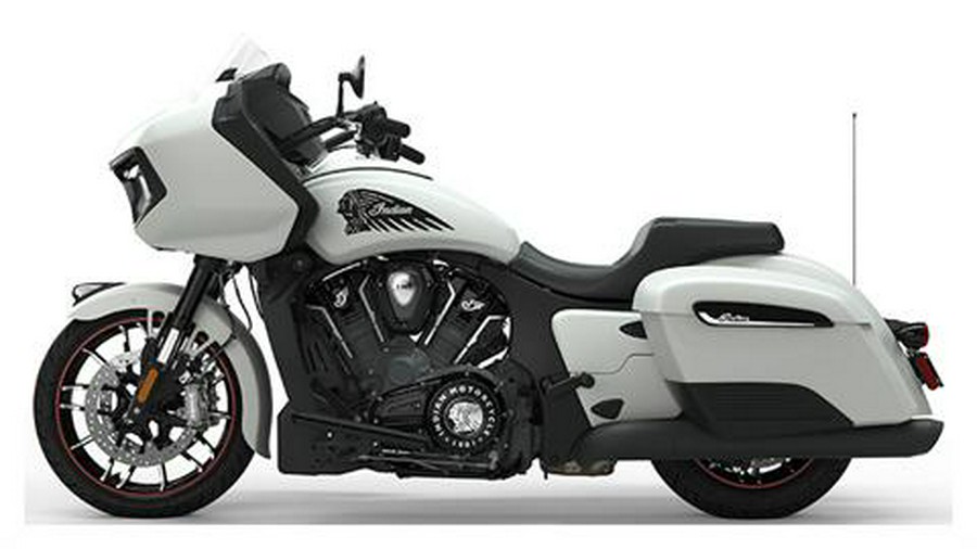 2020 Indian Motorcycle Challenger® Dark Horse®