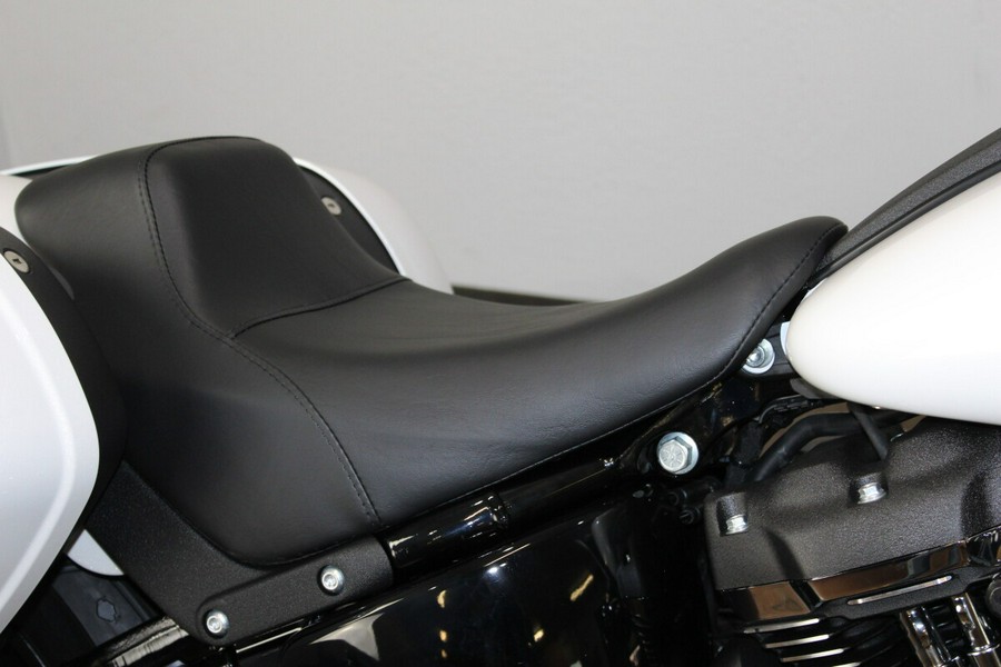 Harley-Davidson® Low Rider® ST 2026 FXLRST 84667332 WHITE ONYX PRL