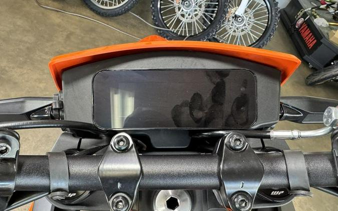 2026 KTM 390 Enduro R