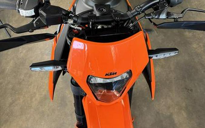 2026 KTM 390 Enduro R