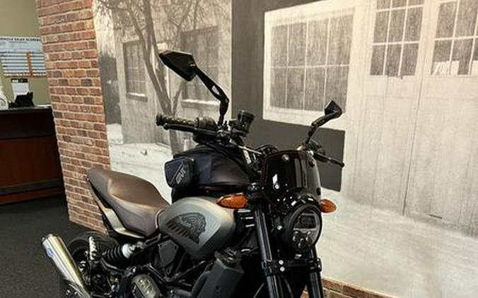 2020 Indian Motorcycle® FTR Rally Titanium Smoke