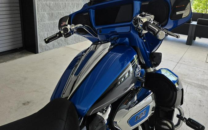 2026 Harley-Davidson® CVO Street Glide Limited Electric Coast CVO Two-Tone