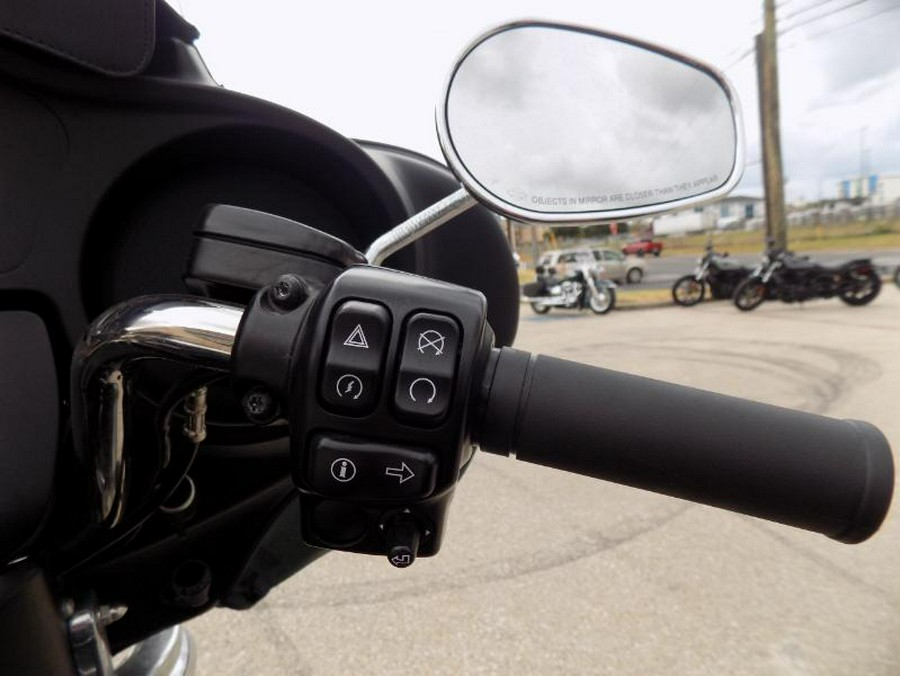 2016 Harley-Davidson TRI GLIDE ULTRA CLASSIC