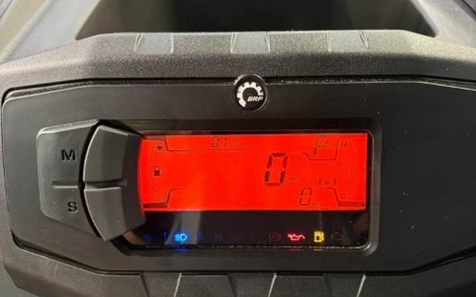 2027 Can-Am Defender MAX DPS CAB HD10