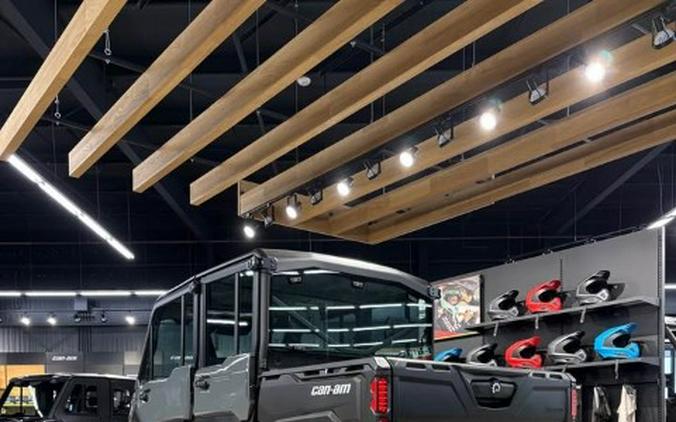 2027 Can-Am Defender MAX DPS CAB HD10
