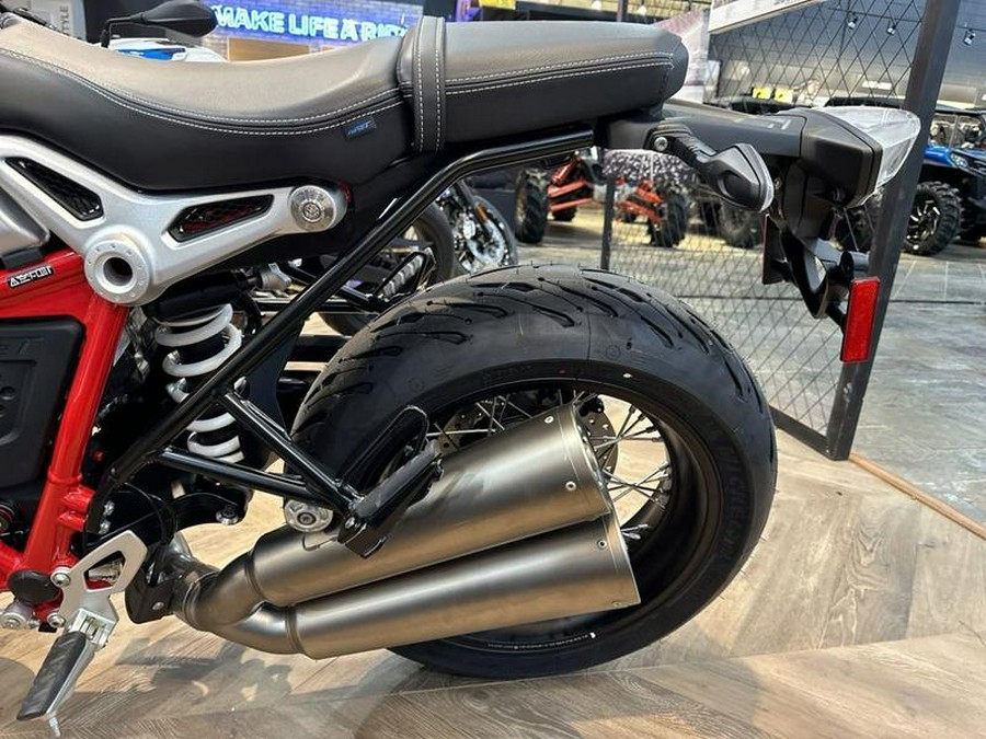 2023 BMW R nineT Black Storm Metallic