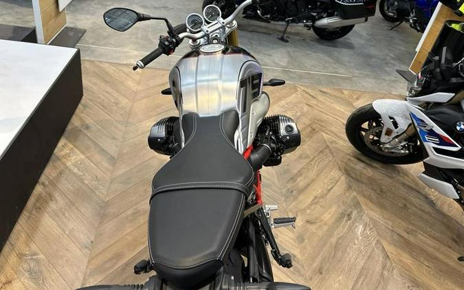 2023 BMW R nineT Black Storm Metallic