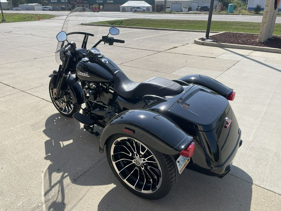 2023 Harley-Davidson® FLRT - Freewheeler®