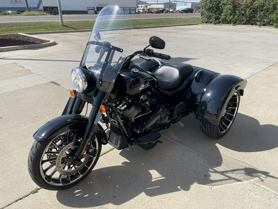 2023 Harley-Davidson® FLRT - Freewheeler®