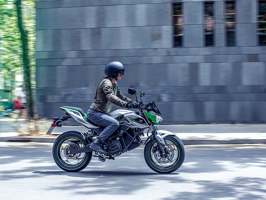 2024 Kawasaki Z e-1 ABS