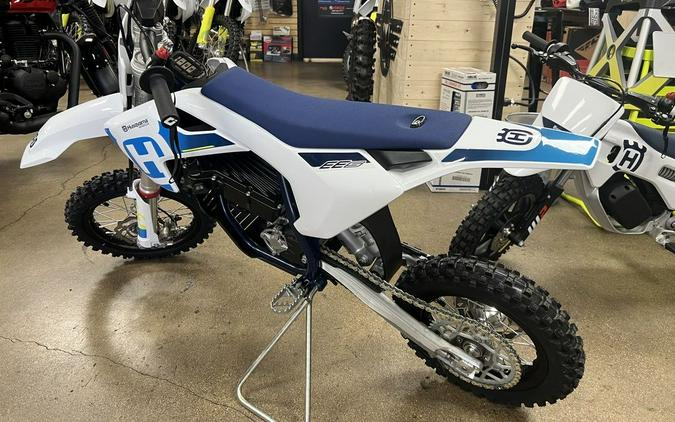 2024 Husqvarna® EE 5