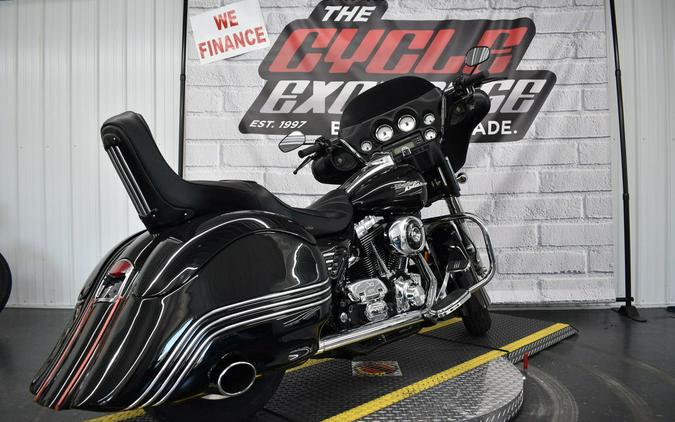 2006 Harley-Davidson® FLHX - Street Glide®