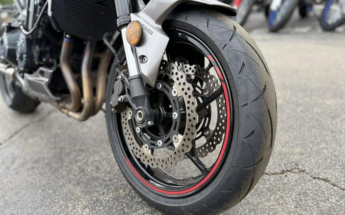 2023 Kawasaki Z900 ABS Metallic Black/Graphite Gray/Flat Black