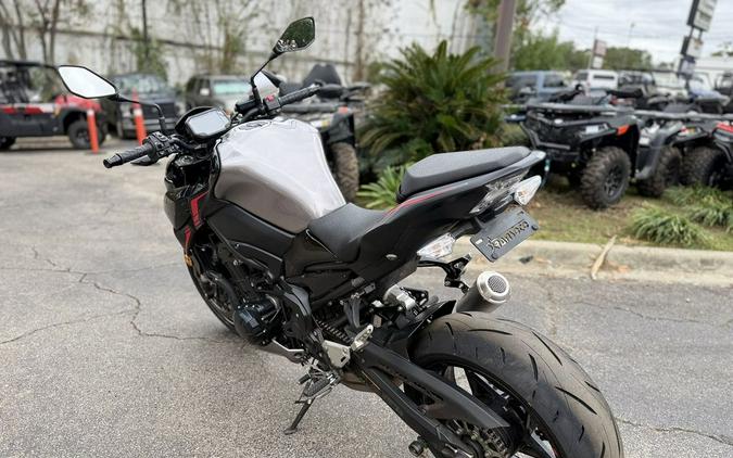 2023 Kawasaki Z900 ABS Metallic Black/Graphite Gray/Flat Black