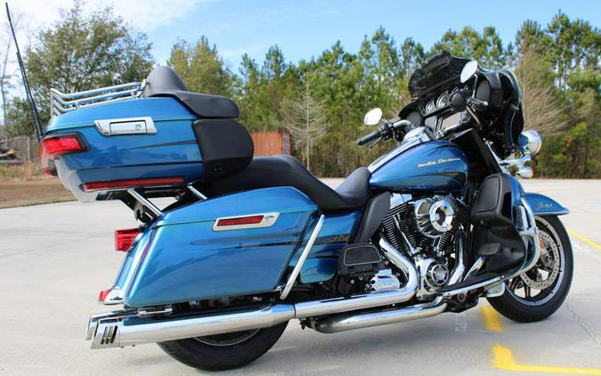 2014 Harley-Davidson® FLHTK - Electra Glide® Ultra Limited