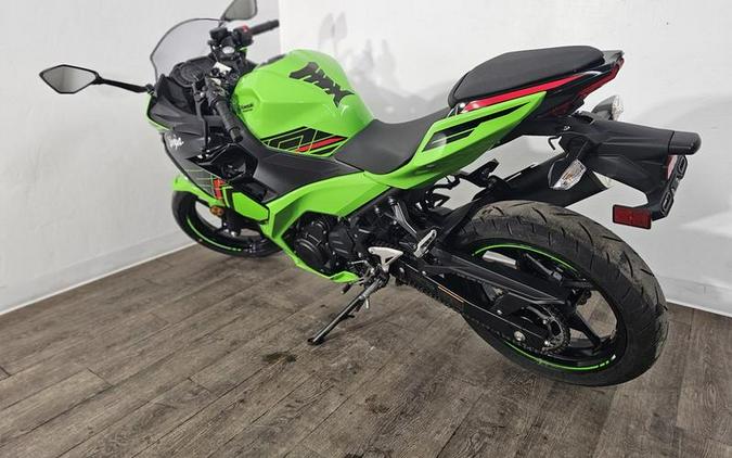 2023 Kawasaki Ninja® 400 KRT Edition