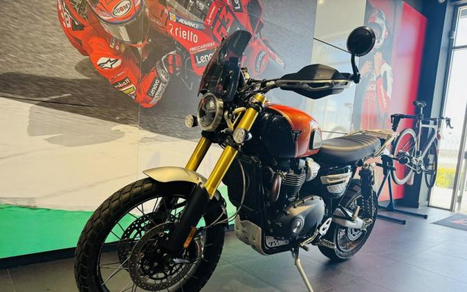 2024 Triumph Scrambler 1200 XE Baja Orange Phantom Black
