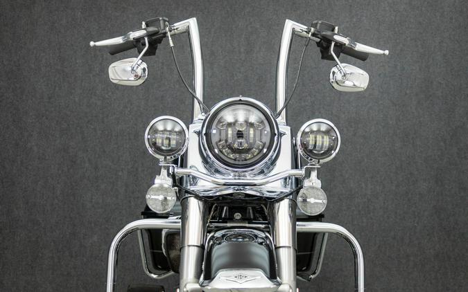 2017 HARLEY DAVIDSON FLHR ROAD KING W/ABS