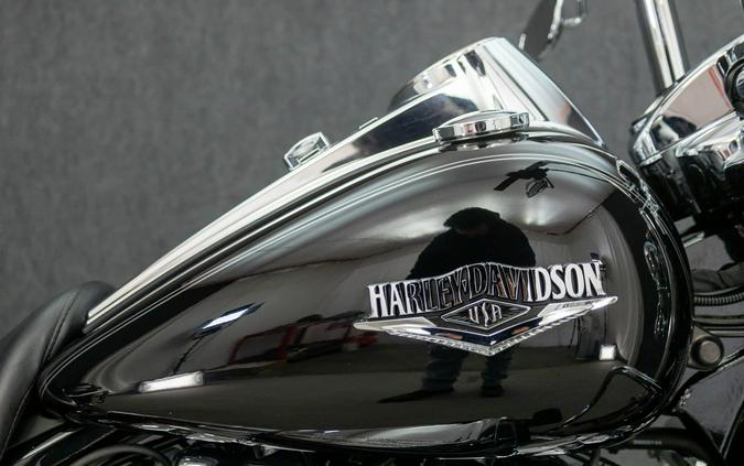 2017 HARLEY DAVIDSON FLHR ROAD KING W/ABS