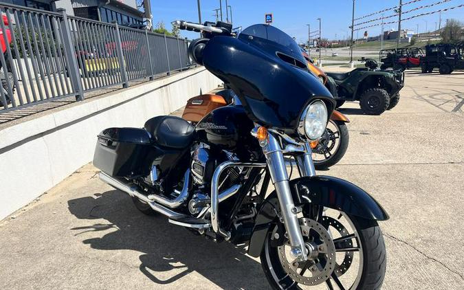 2016 Harley-Davidson® FLHX - Street Glide®