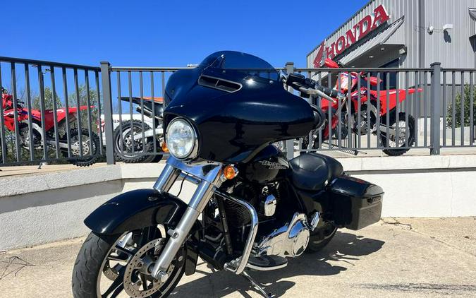 2016 Harley-Davidson® FLHX - Street Glide®