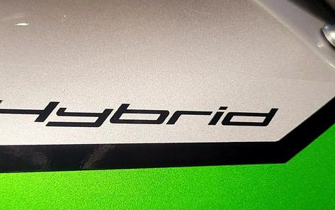 2024 Kawasaki Ninja® 7 Hybrid ABS