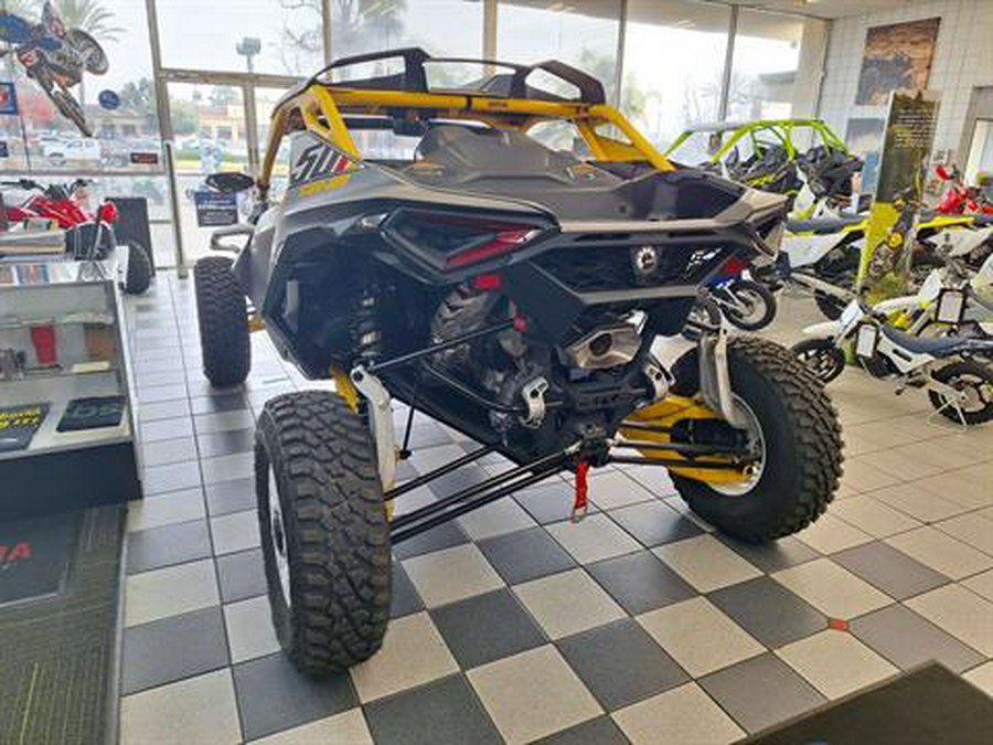 2024 Can-Am Maverick R X RS with Smart-Shox