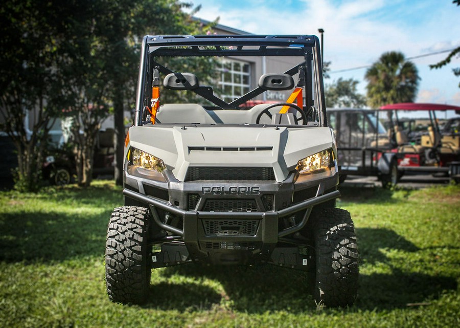 2025 Polaris® Commercial Pro XD Full-Size Gas