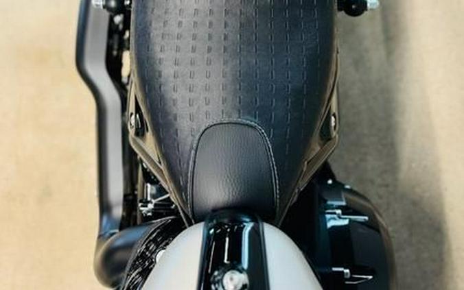 2023 Indian Motorcycle Chief Bobber Dark Horse®