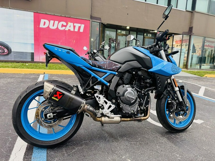 2023 Suzuki GSX 8S