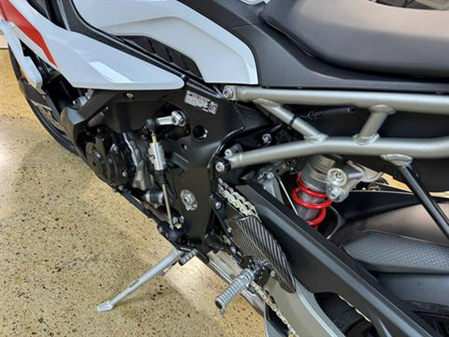 2026 BMW S 1000 RR