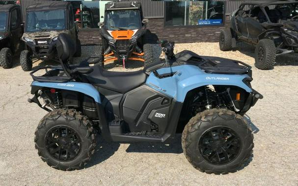 2025 Can-Am® Outlander MAX XT 700
