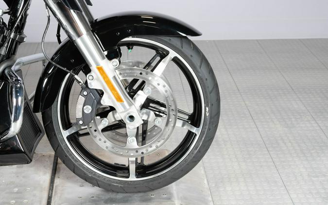 2026 Harley-Davidson Street Glide FLHX