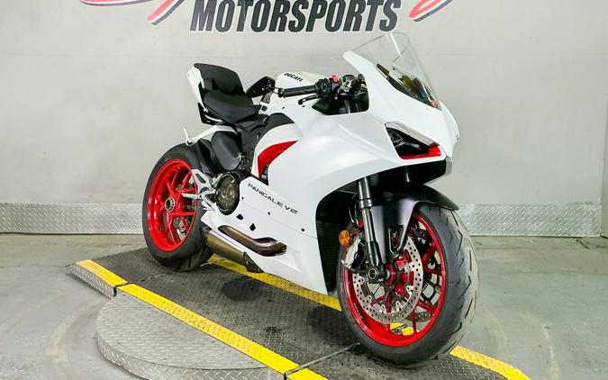 2021 Ducati Panigale V2