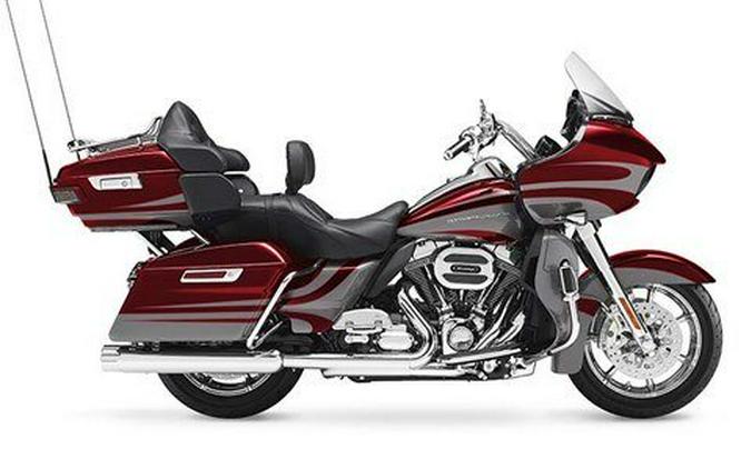 2016 Harley-Davidson CVO™ Road Glide™ Ultra