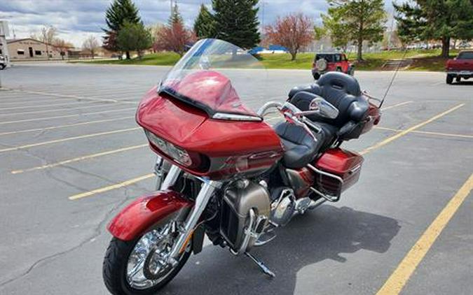 2016 Harley-Davidson CVO™ Road Glide™ Ultra