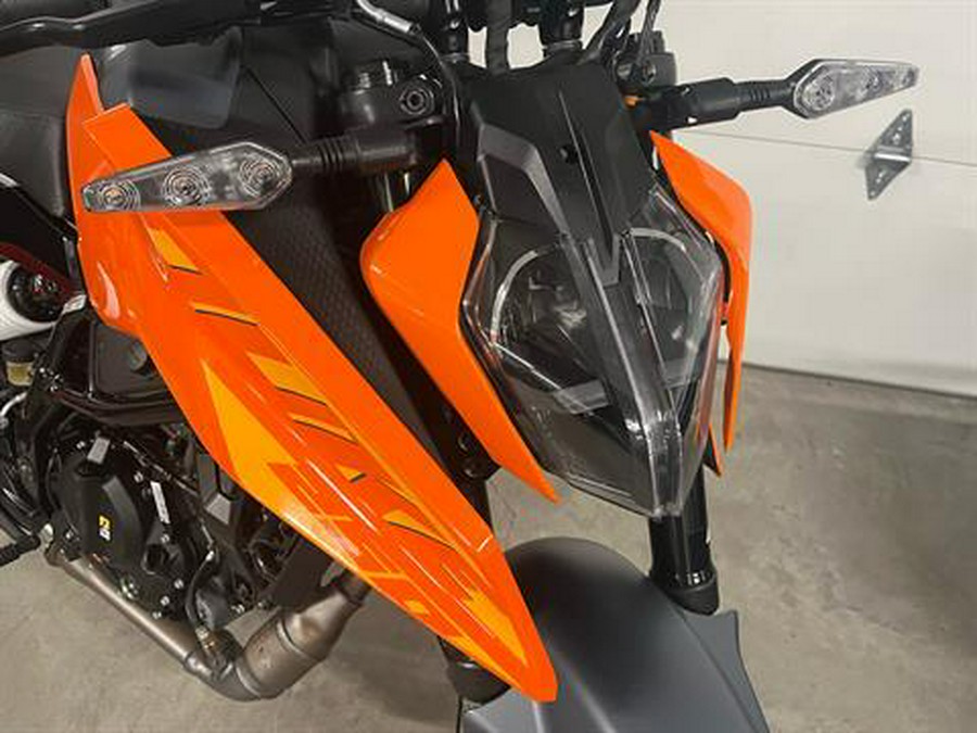 2024 KTM 250 Duke