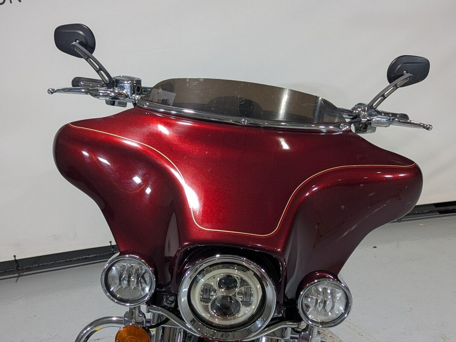 2008 Harley-Davidson® Electra Glide® Classic Crimson Red Sunglo