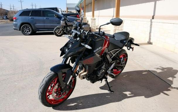 New 2026 SUZUKI GSX8S