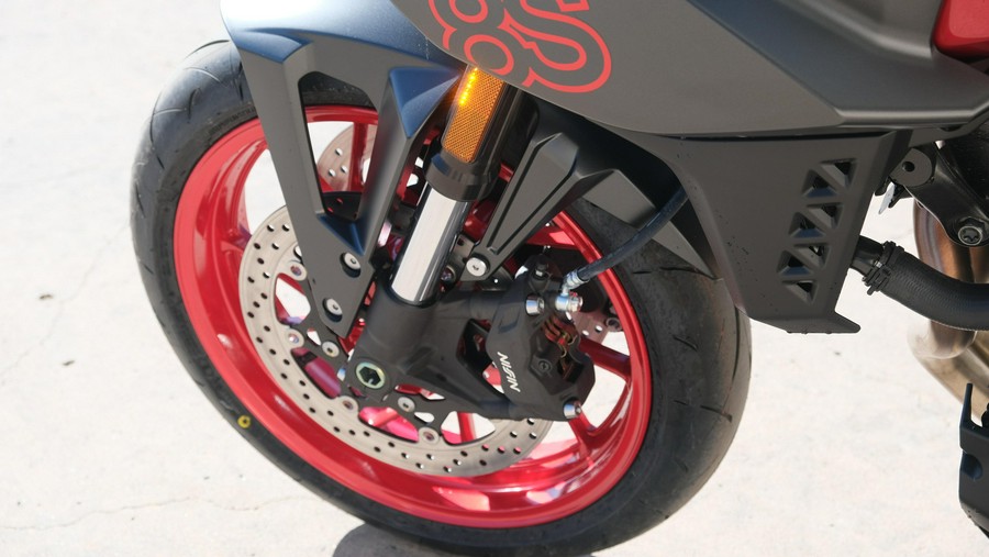 2026 SUZUKI GSX8S