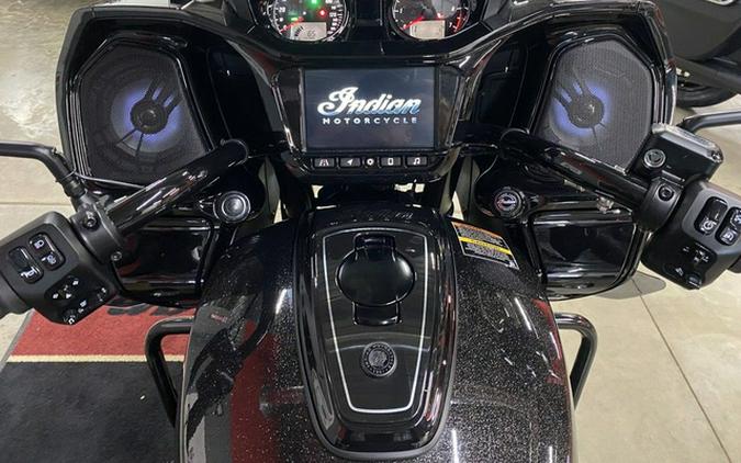 2026 Indian Challenger Dark Horse 112 W/Powerband Audio Blac