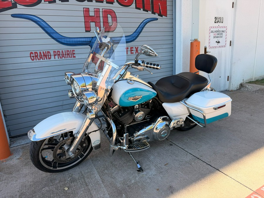 2016 Harley-Davidson Road King®