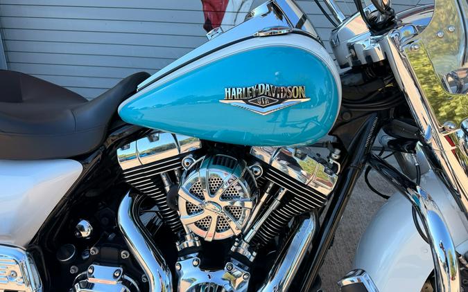 2016 Harley-Davidson Road King®
