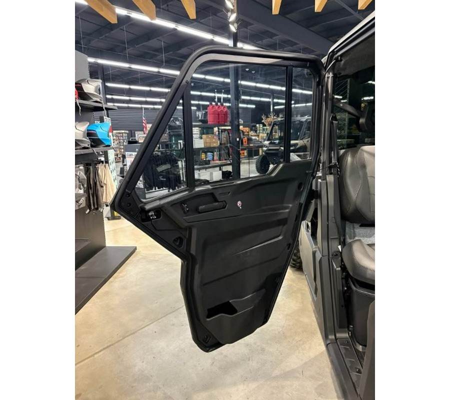 2027 Can-Am Defender XU PRO Limited